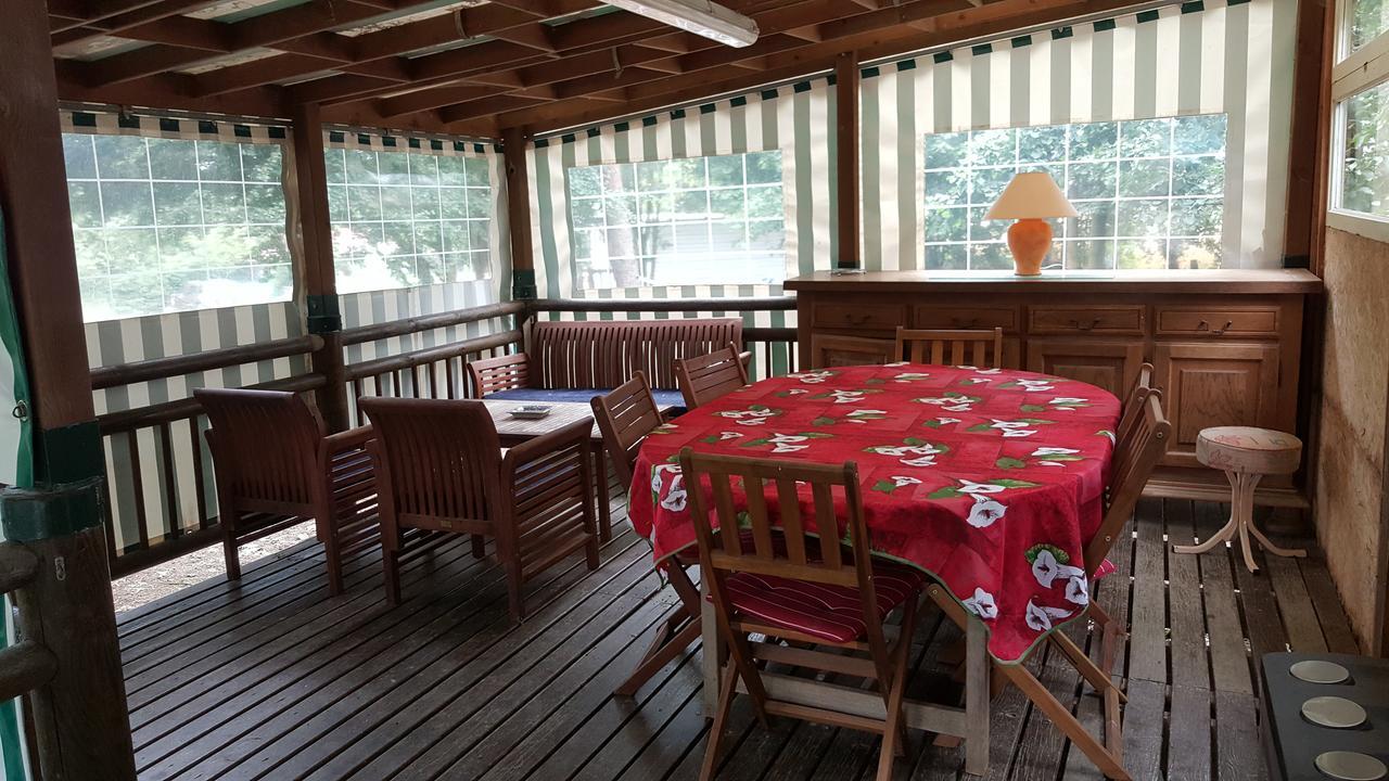 Готель Camping La Viotterie La Boissiere  Екстер'єр фото
